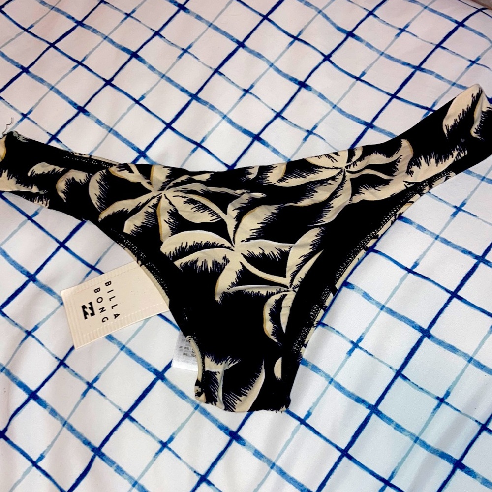 BillaBong Hawaii Lo cheeky bikini swim bottoms